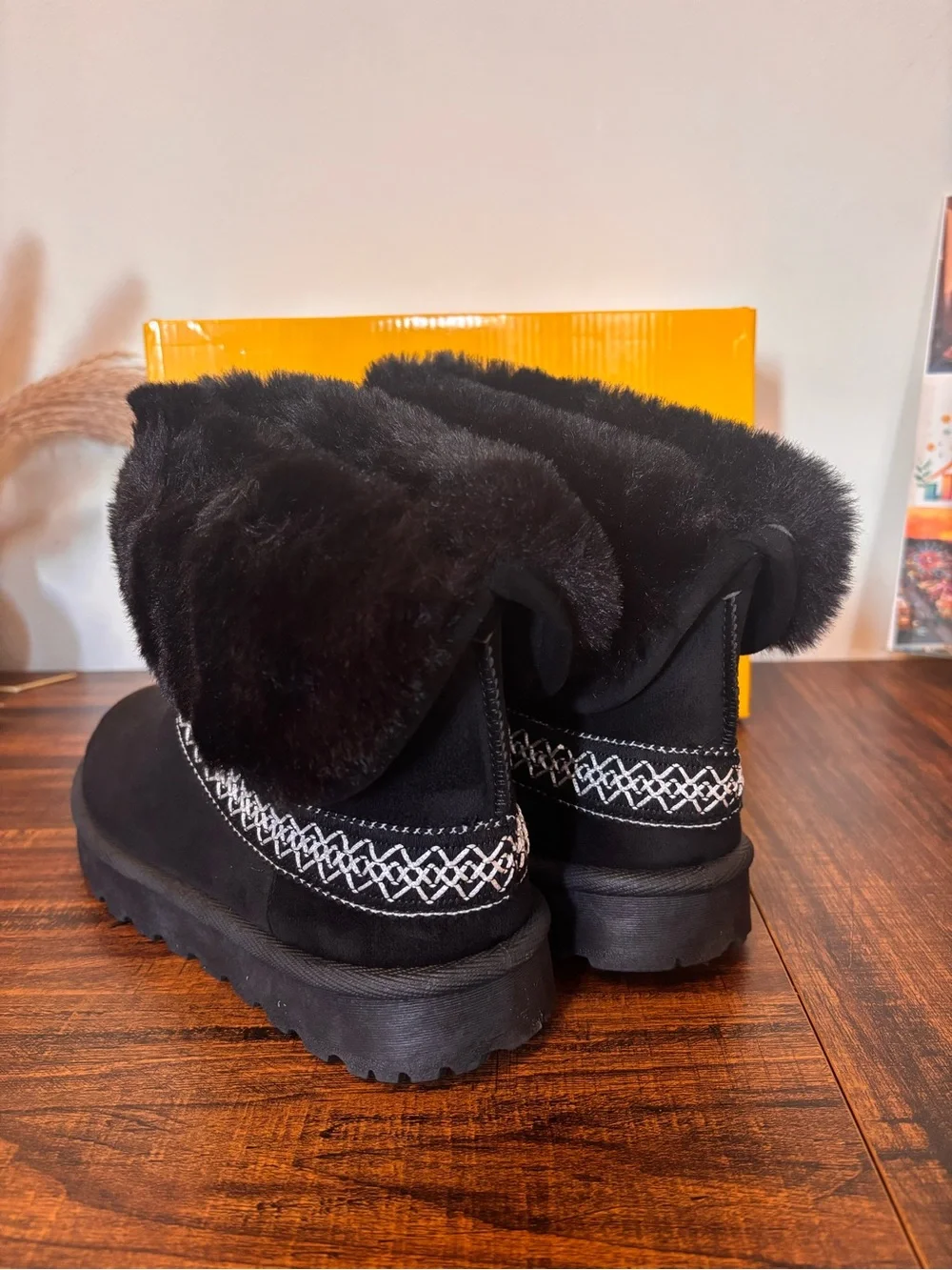 Women's Black Faux Fur Ankle Winter Boots with Decorative Stitching